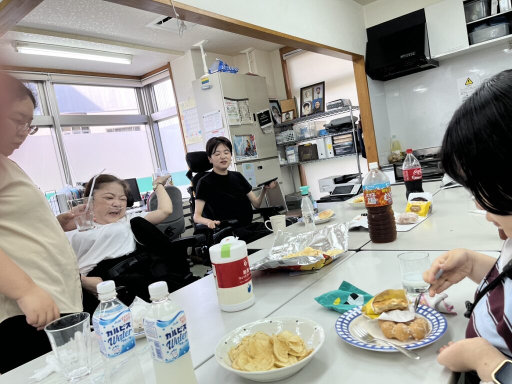 長期自立生活プログラム終了報告